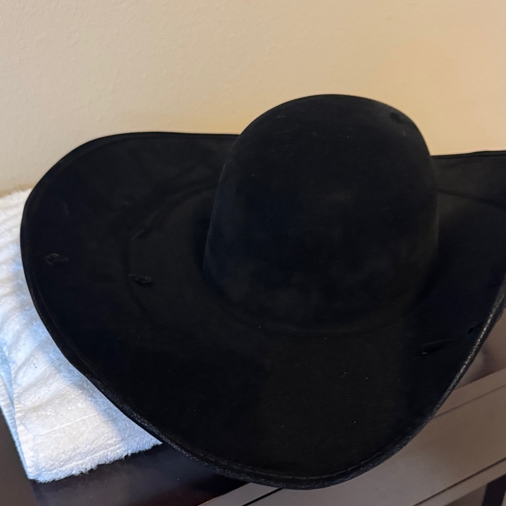 Black Wide-Brim Hat